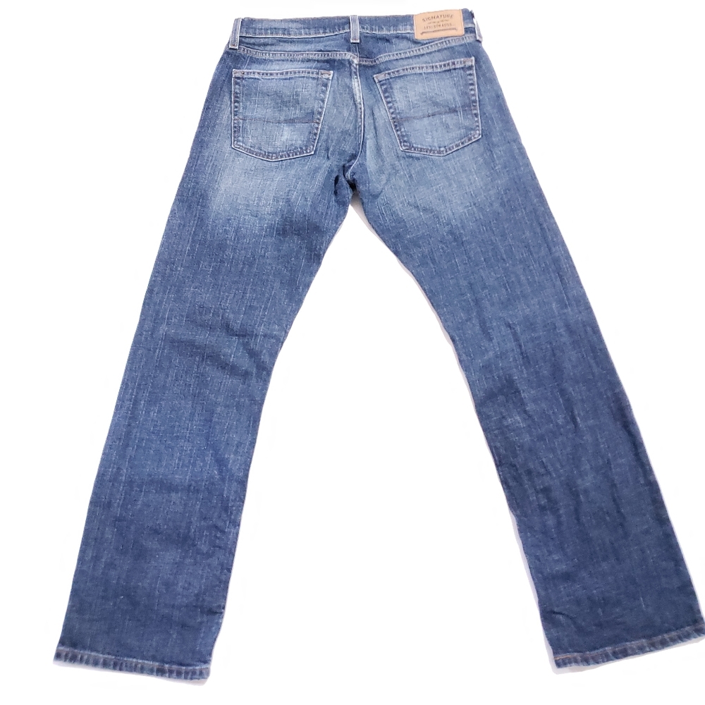 Signature by Levi's Gold Label Men's Straight Jean - Picture 3 of 7